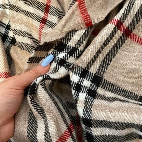 plaid poncho - Picture 3 of 3